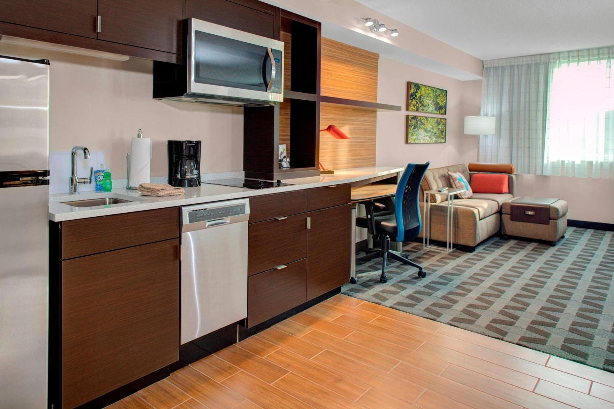 Towneplace Suites By Marriott Parkersburg Exterior foto